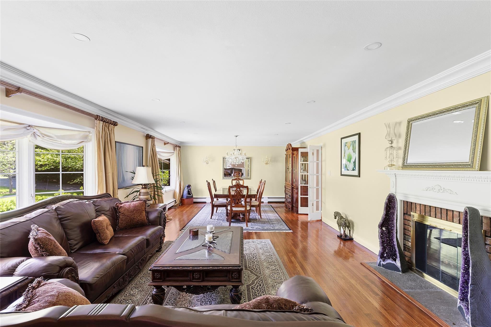 Single Family Woodlea  Nassau County, NY 11791, MLS-862734-3