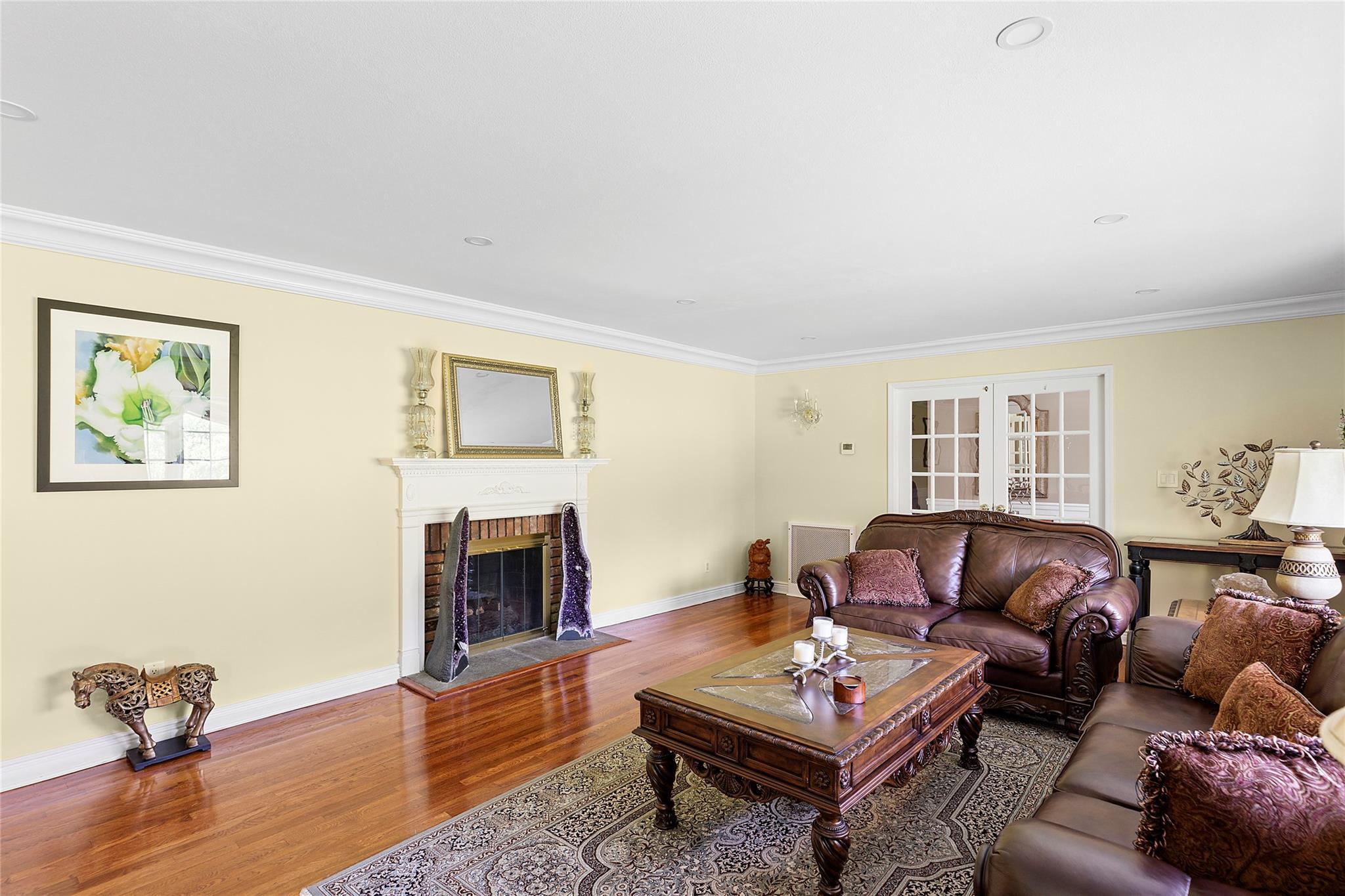Single Family Woodlea  Nassau County, NY 11791, MLS-862734-4