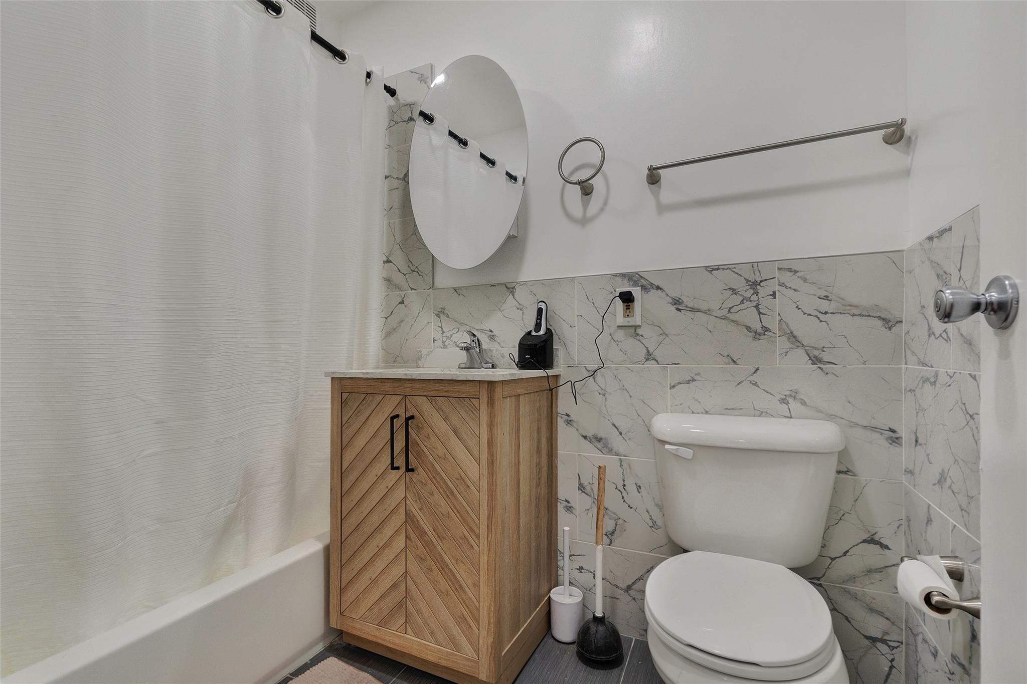 Single Family Chauncey  Brooklyn, NY 11233, MLS-862735-12