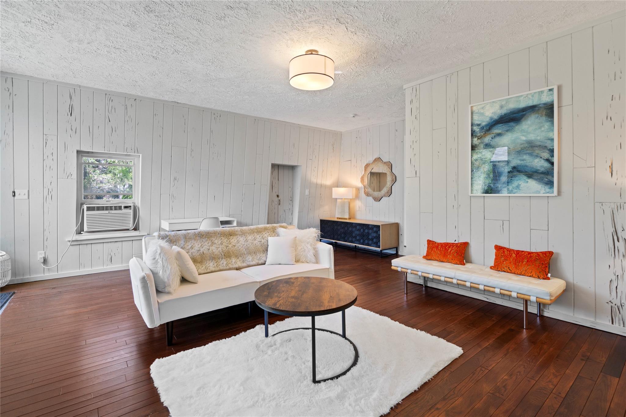 Single Family West End  Suffolk County, NY 11942, MLS-862743-14