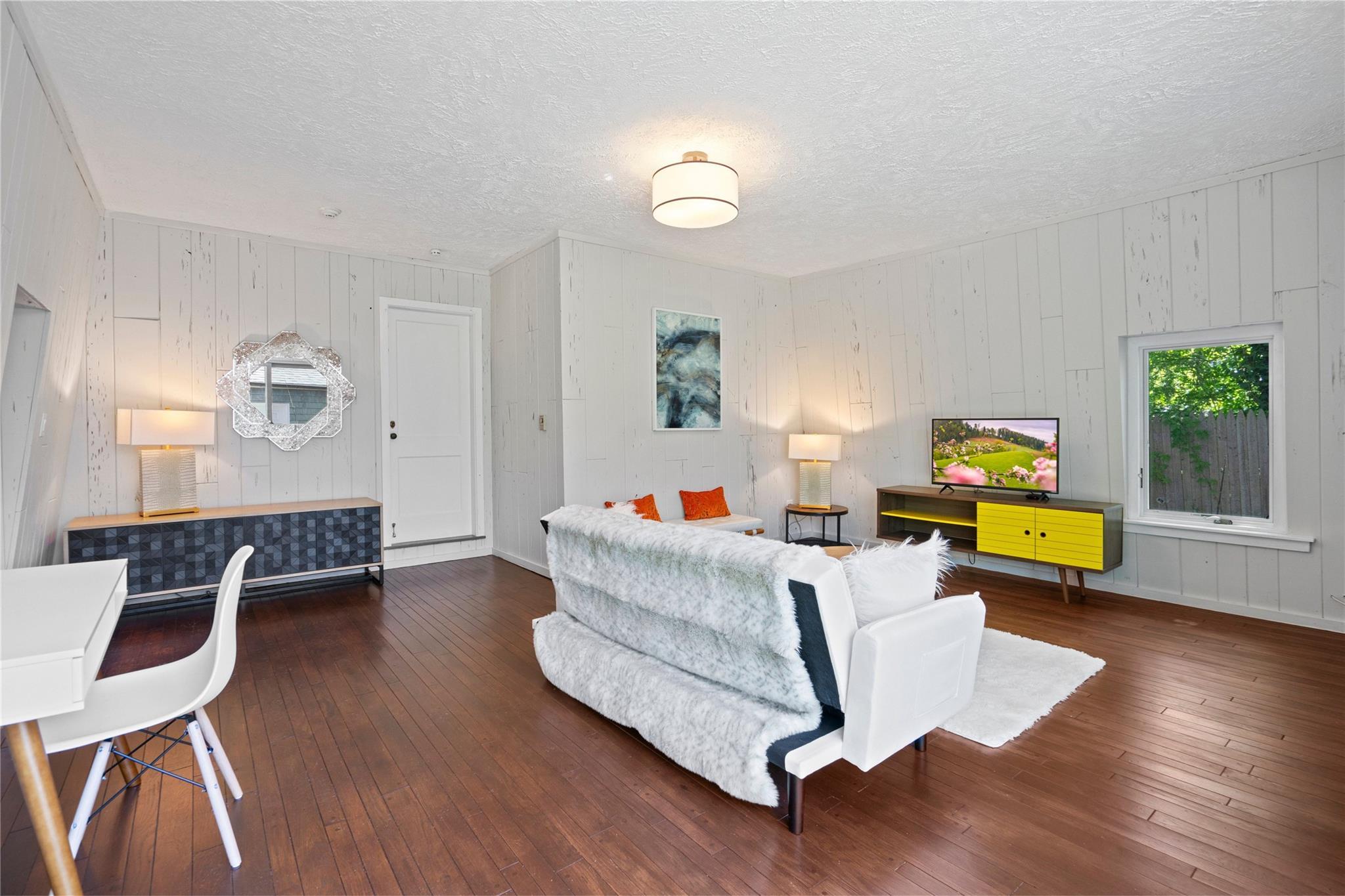 Single Family West End  Suffolk County, NY 11942, MLS-862743-15