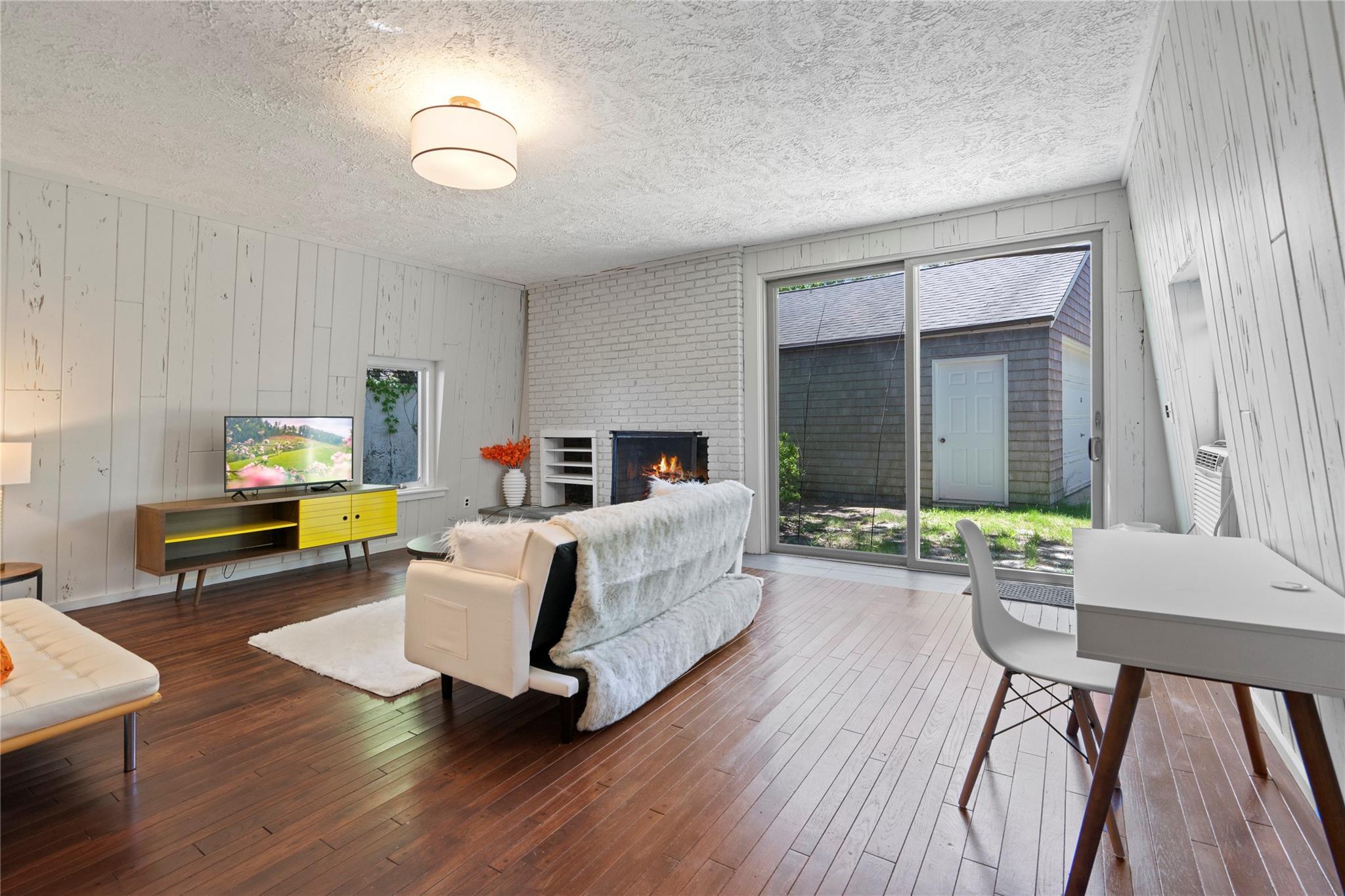 Single Family West End  Suffolk County, NY 11942, MLS-862743-16