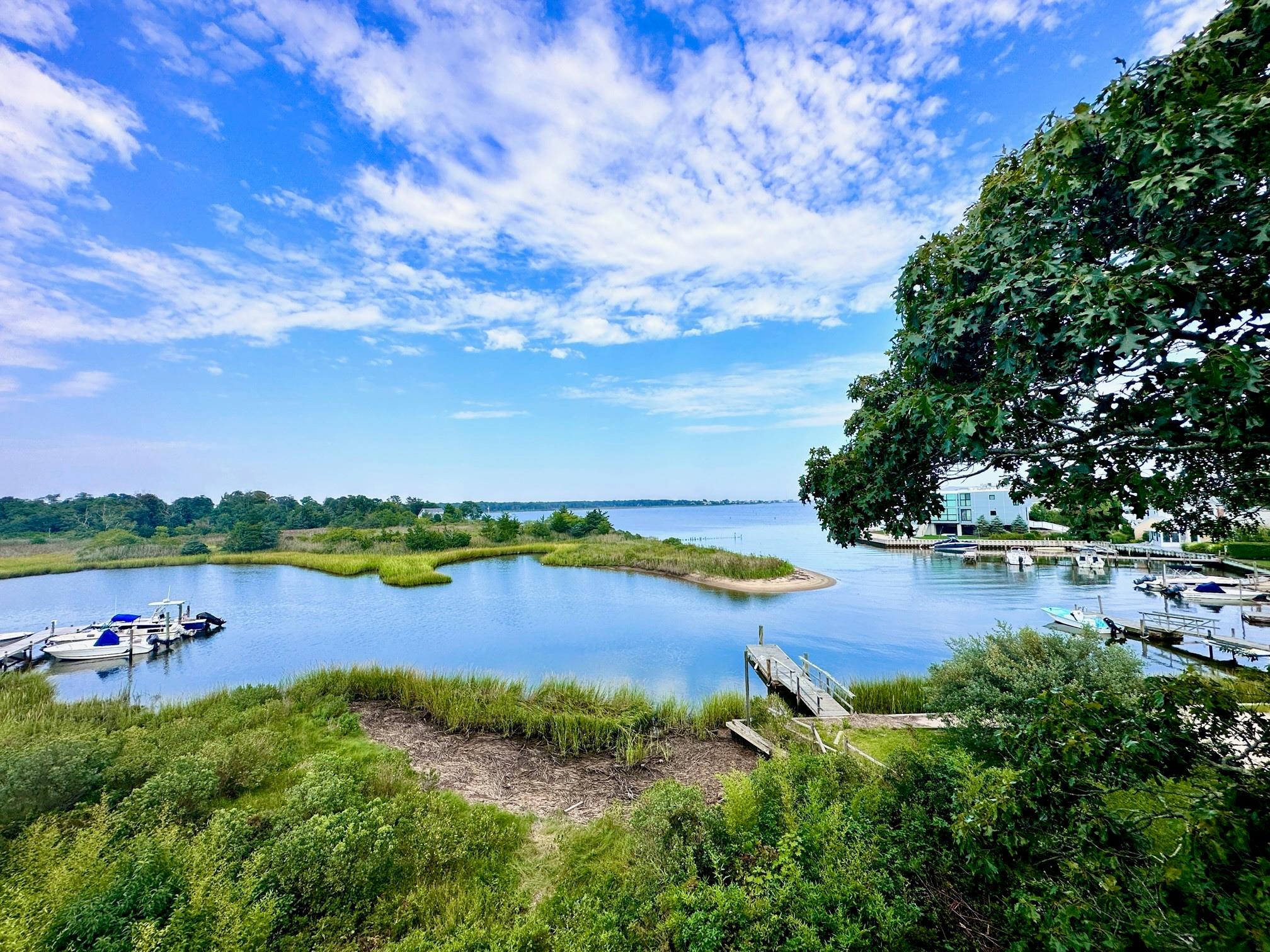 Single Family West End  Suffolk County, NY 11942, MLS-862743-41