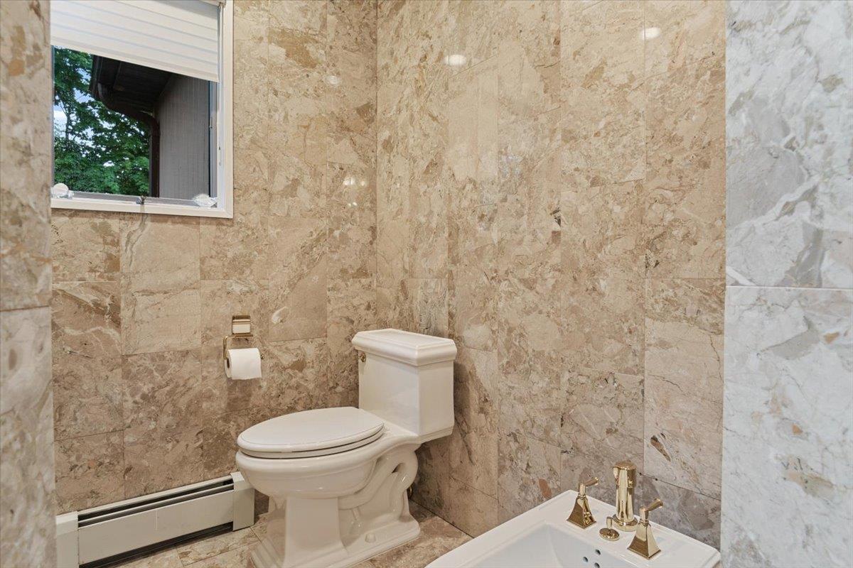 Single Family Sunset  Nassau County, NY 11507, MLS-862746-26