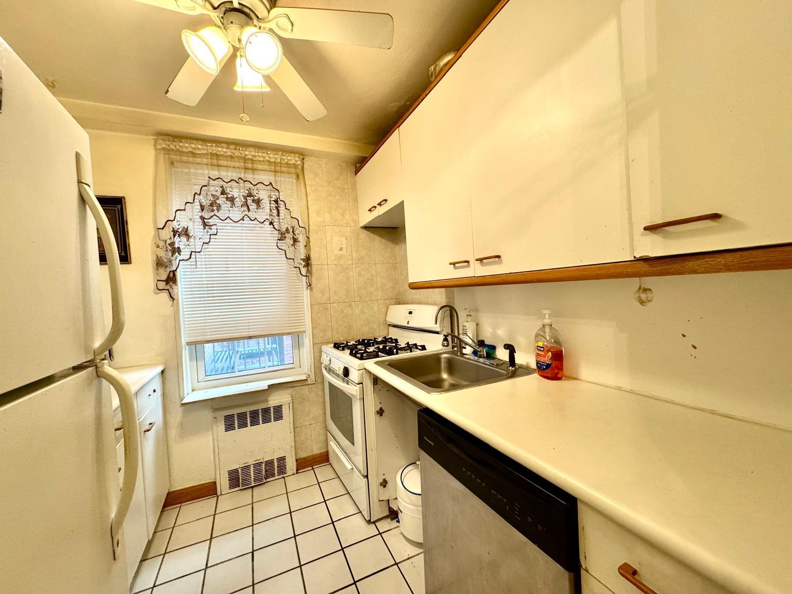 Coop Burden  Queens, NY 11435, MLS-862751-7