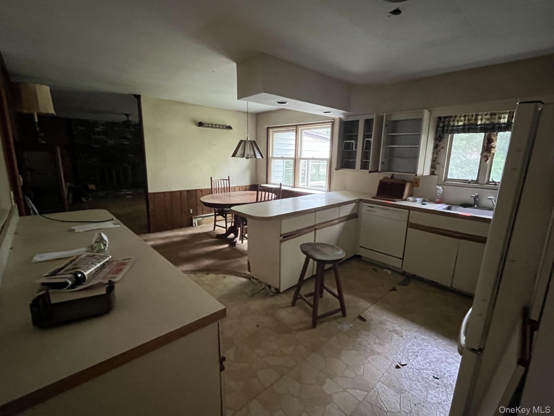 Single Family Bay  Suffolk County, NY 11743, MLS-862753-5