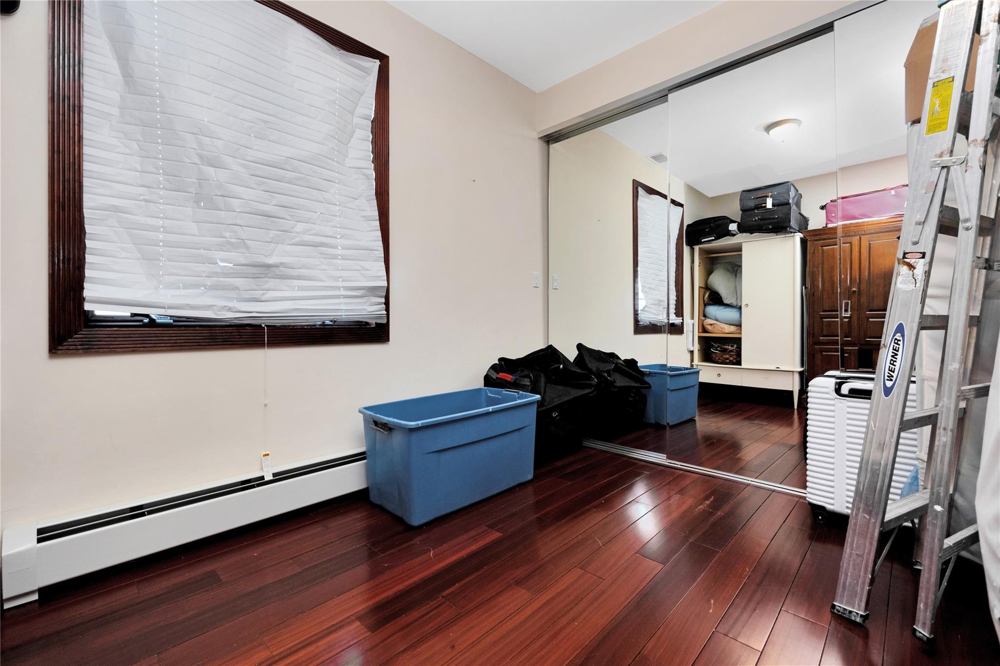 Single Family Radnor  Queens, NY 11432, MLS-862770-20