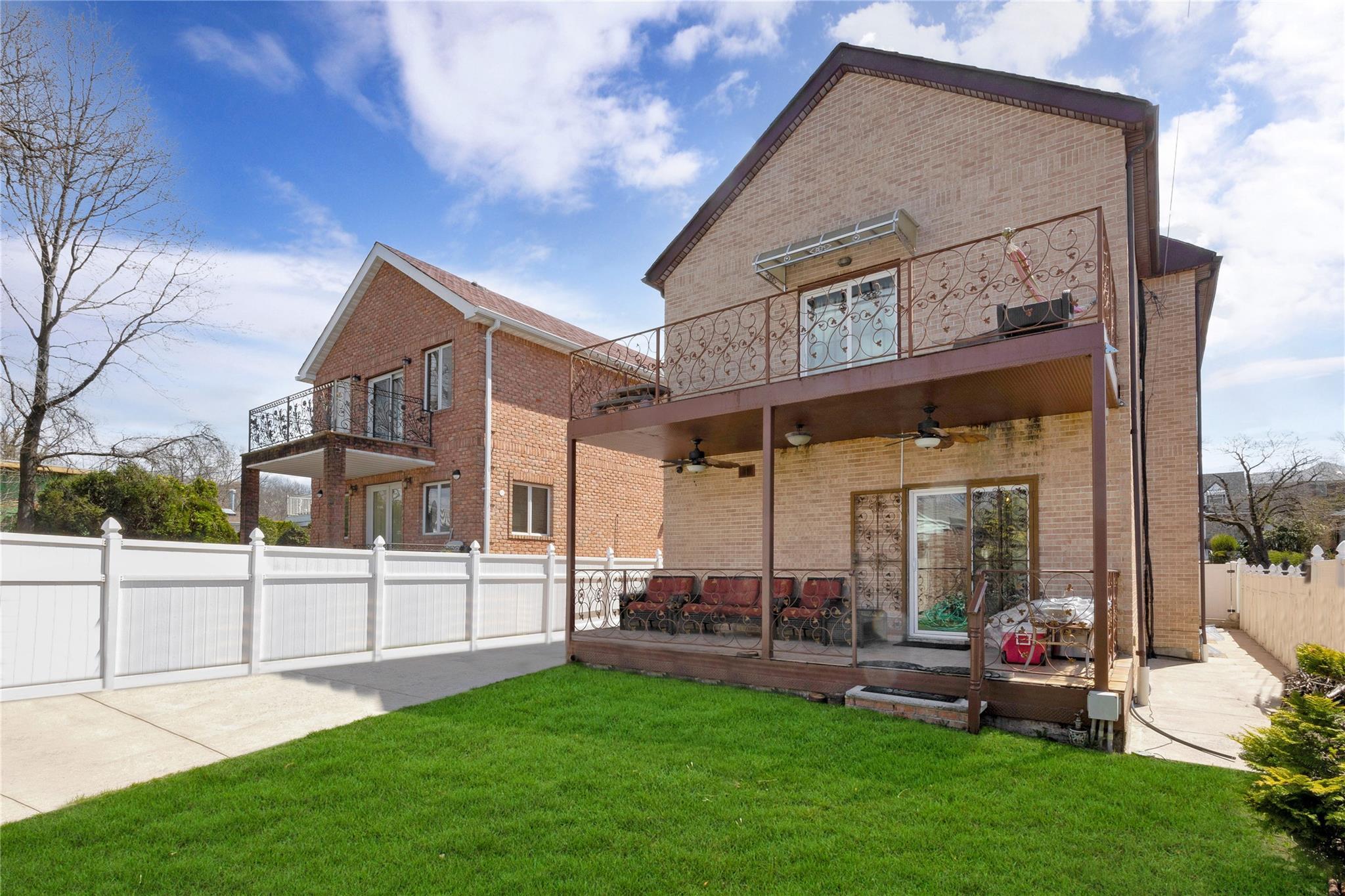 Single Family Radnor  Queens, NY 11432, MLS-862770-48