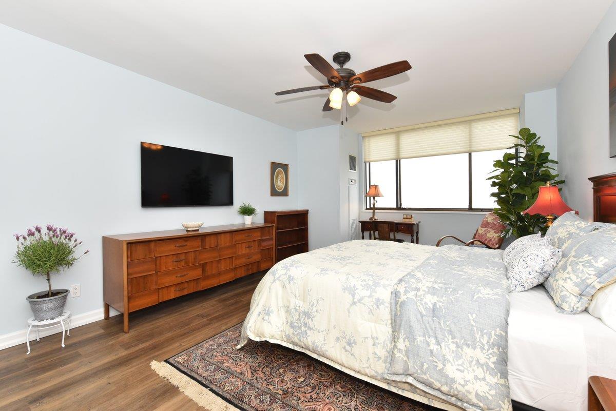 Coop Grand Central  Queens, NY 11005, MLS-862785-16
