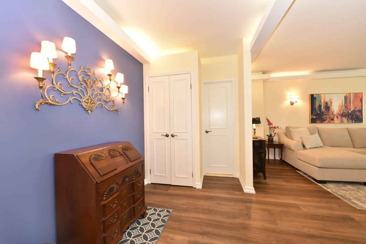 Coop Grand Central  Queens, NY 11005, MLS-862785-2