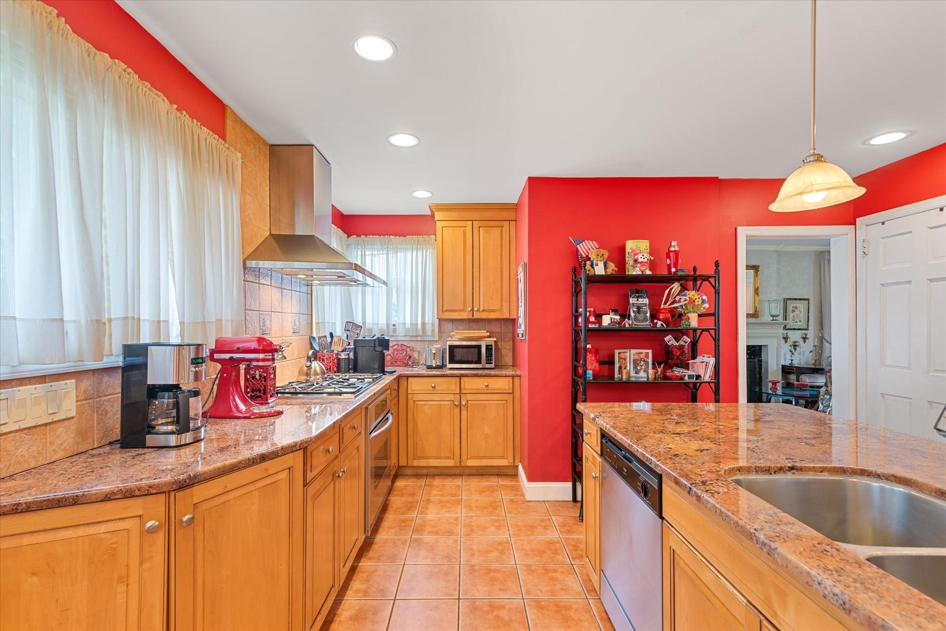 Single Family 159  Queens, NY 11358, MLS-862788-11