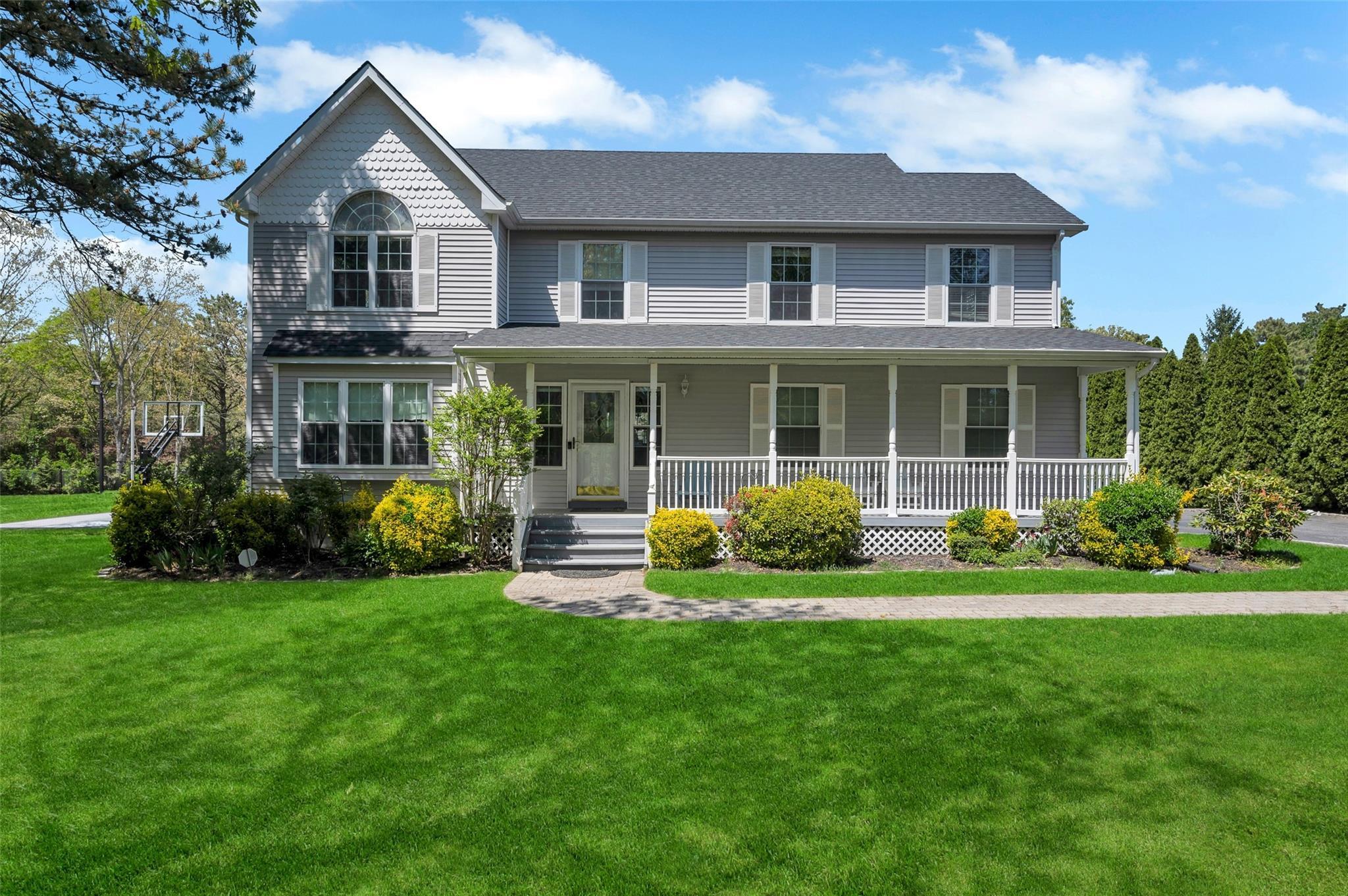 Single Family Ellbridge  Suffolk County, NY 11720, MLS-862790-2
