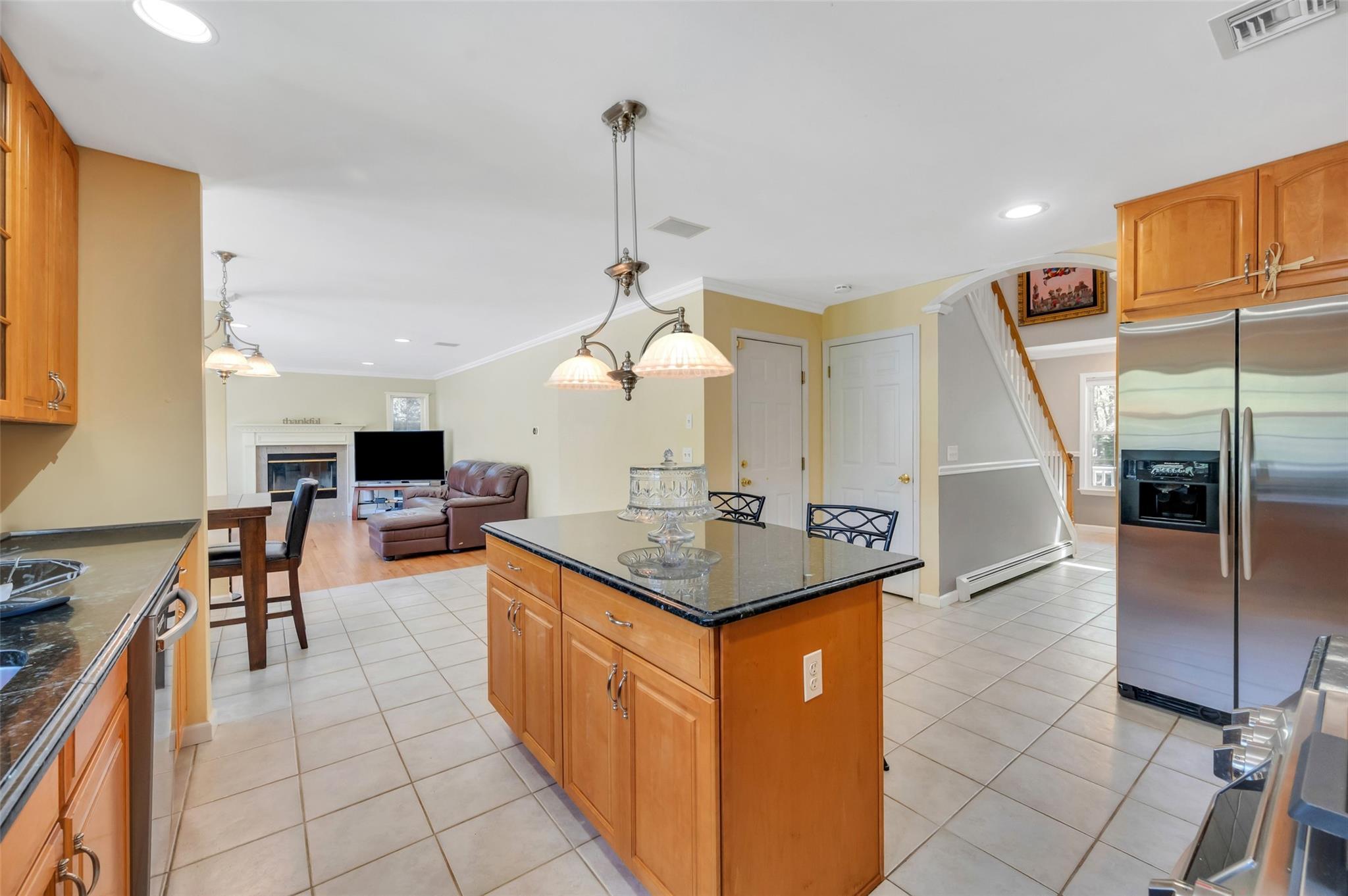 Single Family Ellbridge  Suffolk County, NY 11720, MLS-862790-21