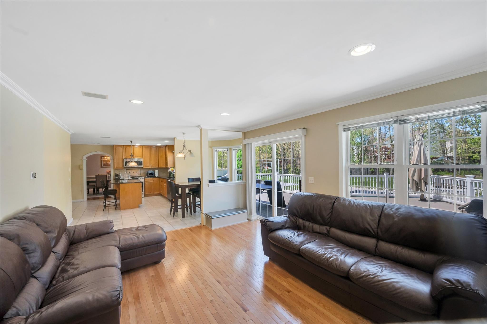 Single Family Ellbridge  Suffolk County, NY 11720, MLS-862790-25