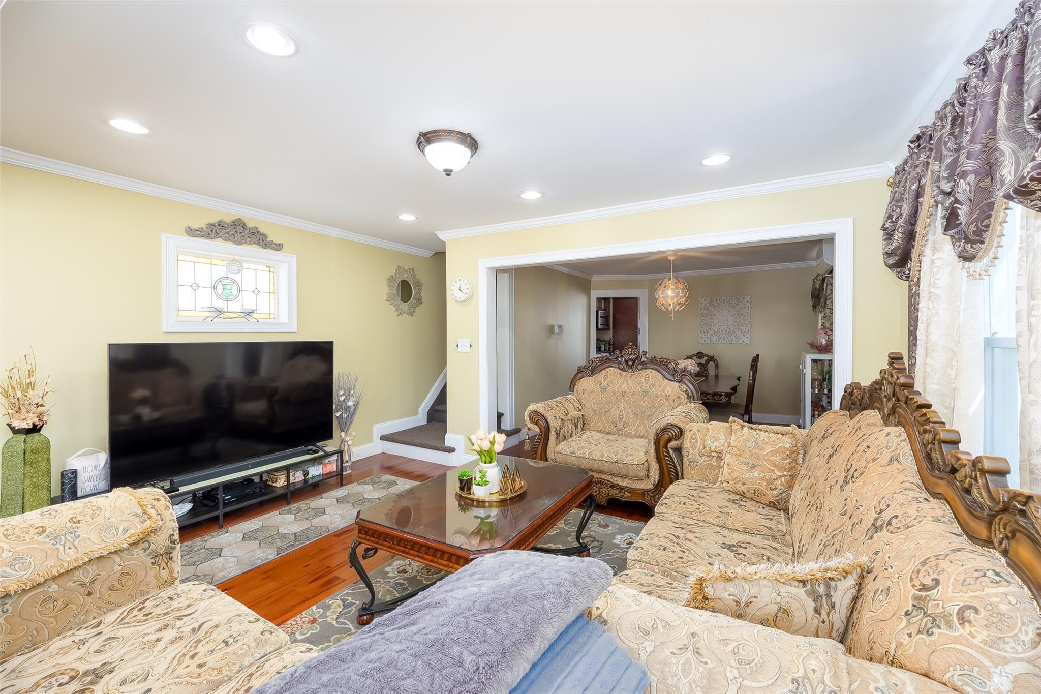 Single Family 215th  Queens, NY 11428, MLS-862795-13