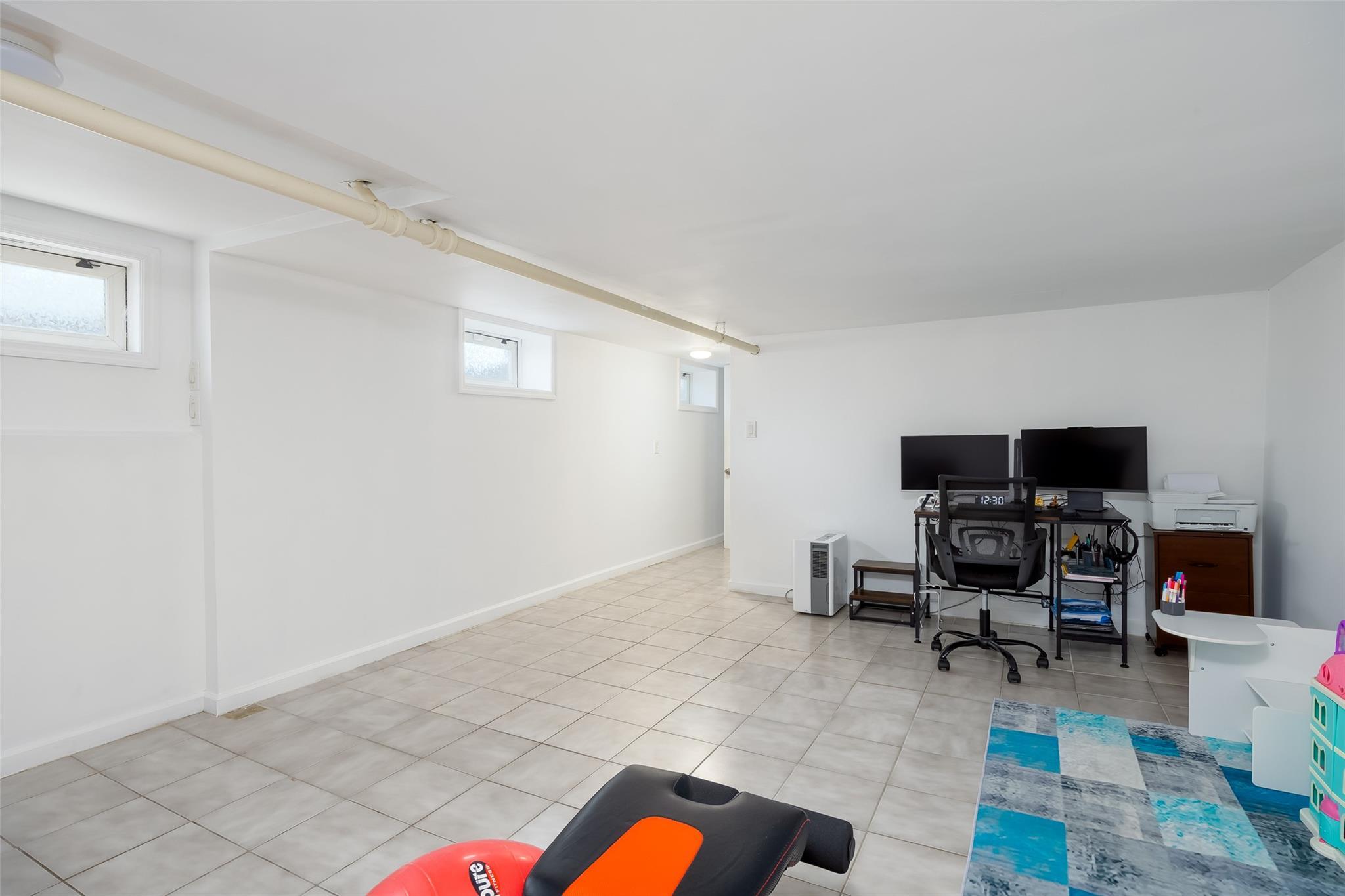 Single Family 215th  Queens, NY 11428, MLS-862795-22