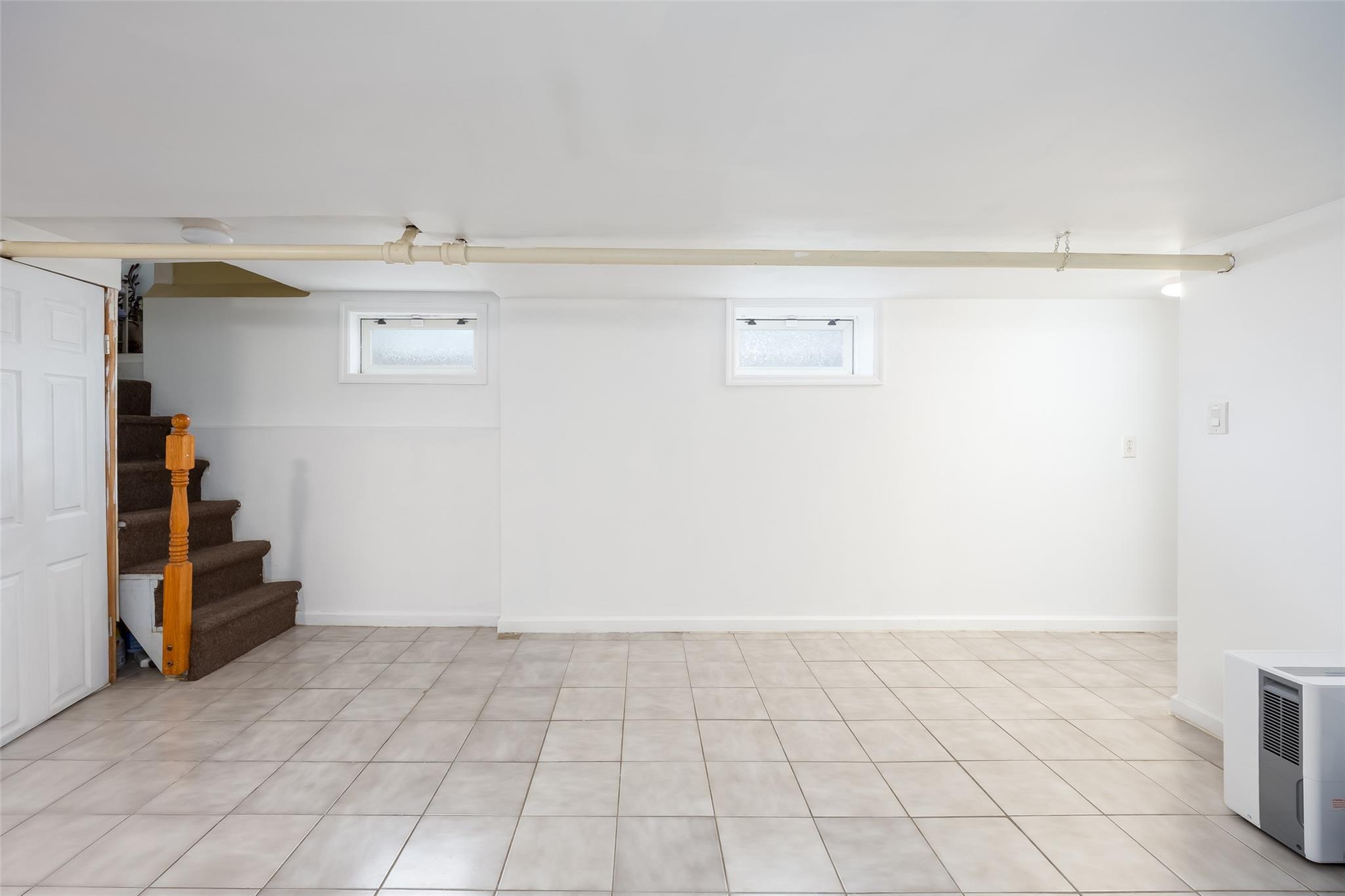 Single Family 215th  Queens, NY 11428, MLS-862795-23