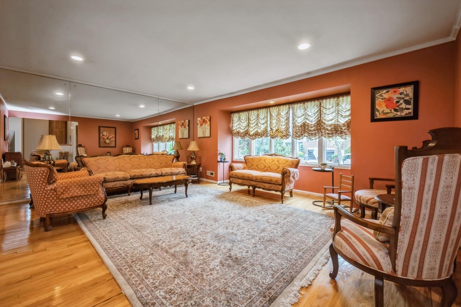 Single Family Regent  Nassau County, NY 11590, MLS-862798-15