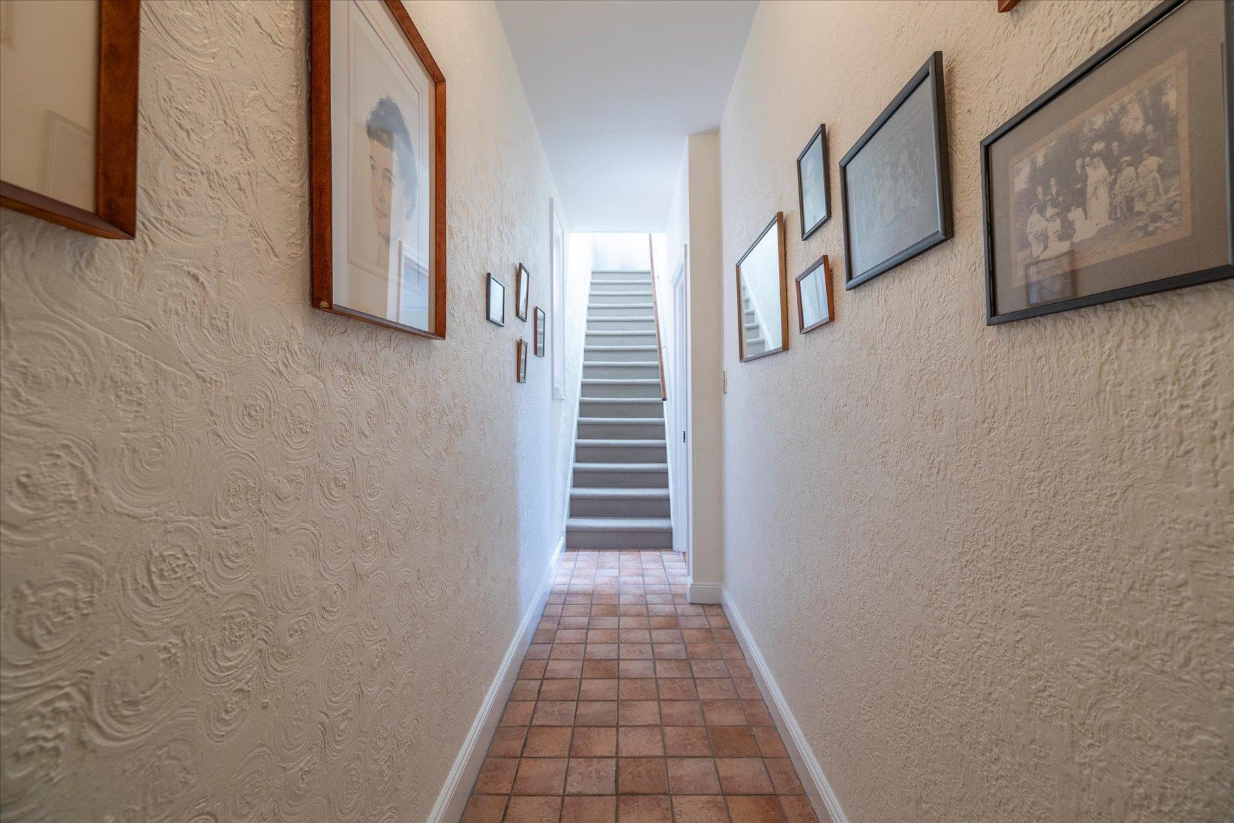 Single Family Lurting  Bronx, NY 10469, MLS-862811-14