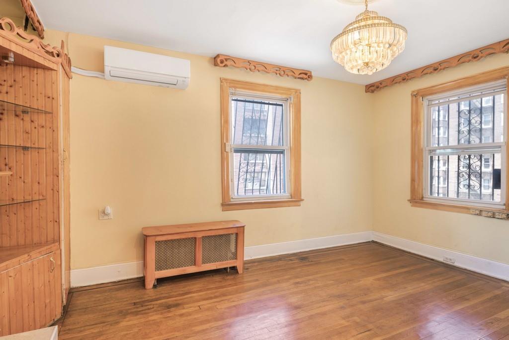 Single Family 77th  Queens, NY 11375, MLS-862828-14