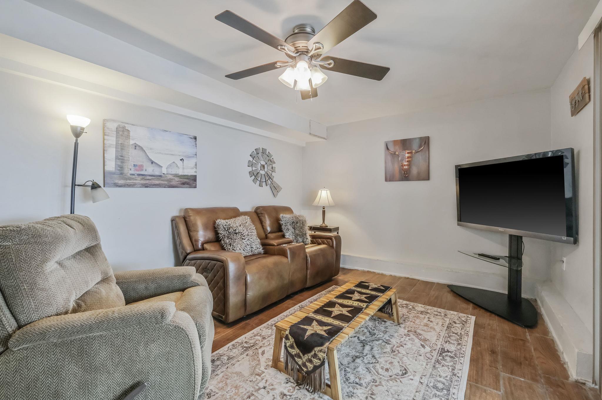 Single Family Peconic  Suffolk County, NY 11704, MLS-862839-15