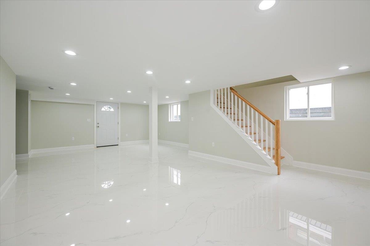 Single Family Jacob  Nassau County, NY 11003, MLS-862847-25