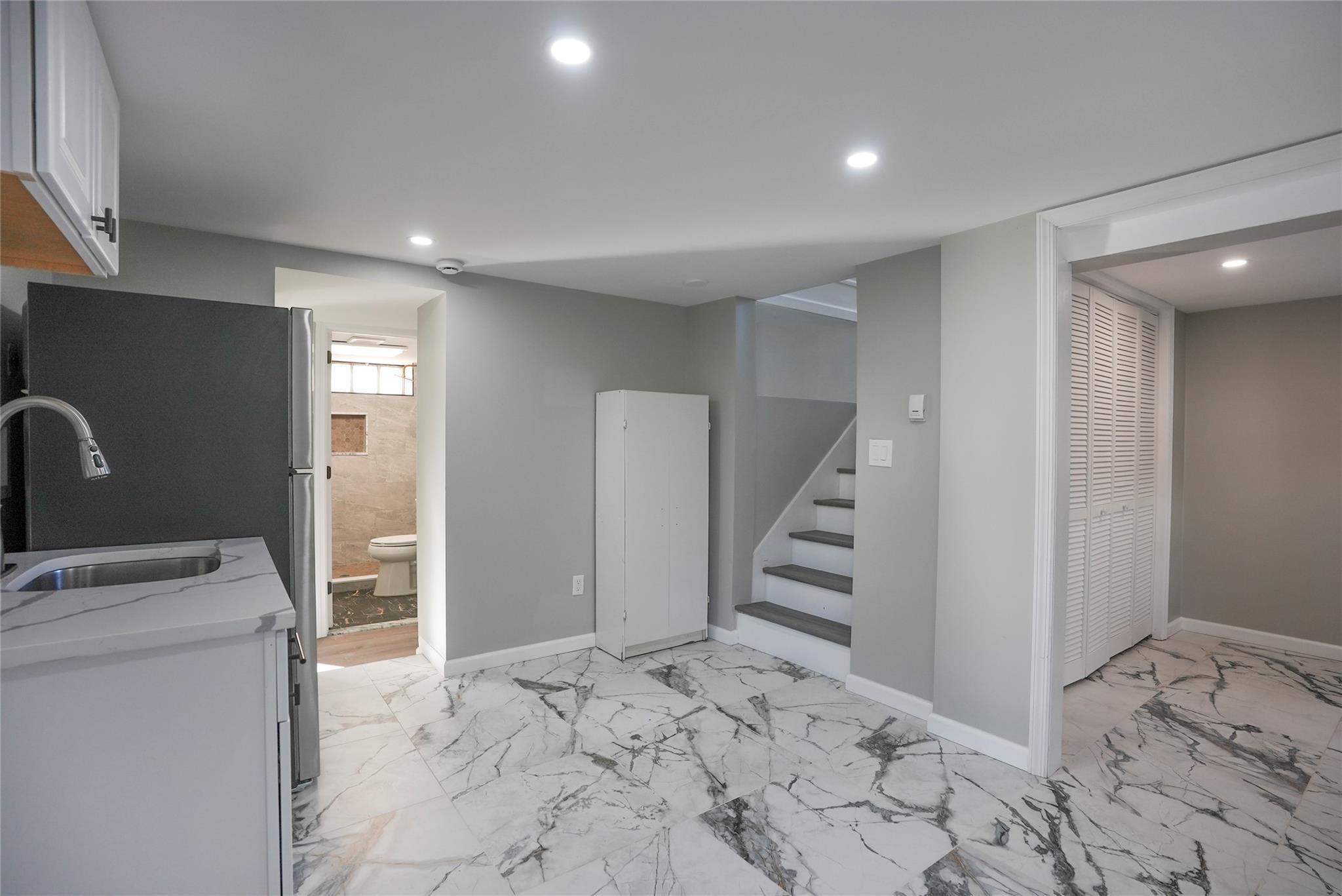 Single Family N  Westchester County, NY 10603, MLS-862850-15