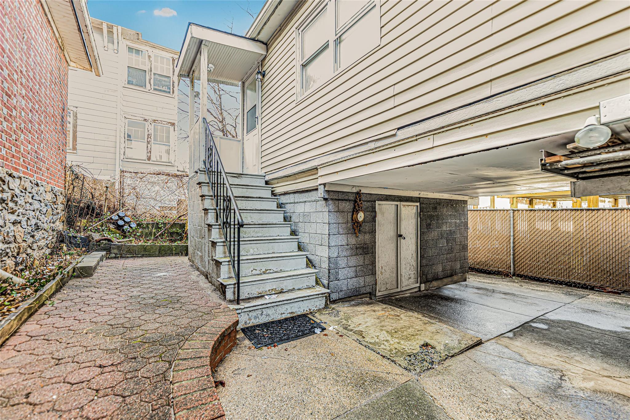 Single Family Yonkers  Westchester County, NY 10704, MLS-862862-31