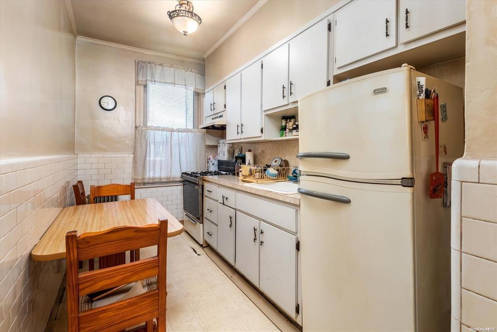 Single Family 68th Brooklyn, NY 11204, MLS-862866-16