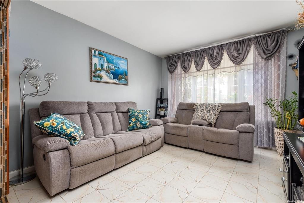 Single Family 68th Brooklyn, NY 11204, MLS-862866-2