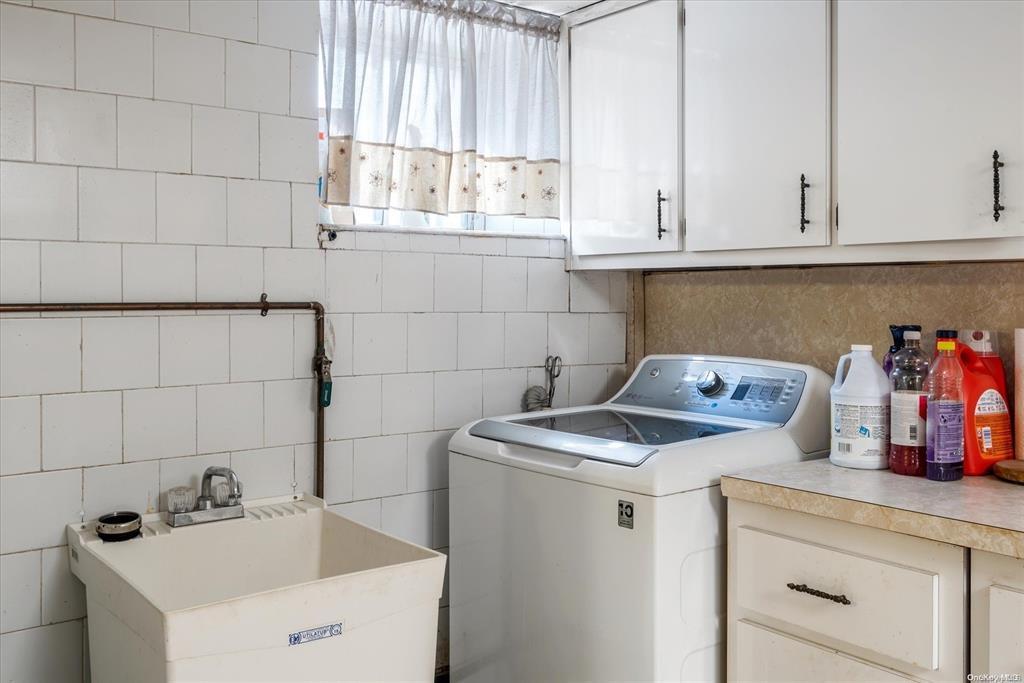 Single Family 68th Brooklyn, NY 11204, MLS-862866-25