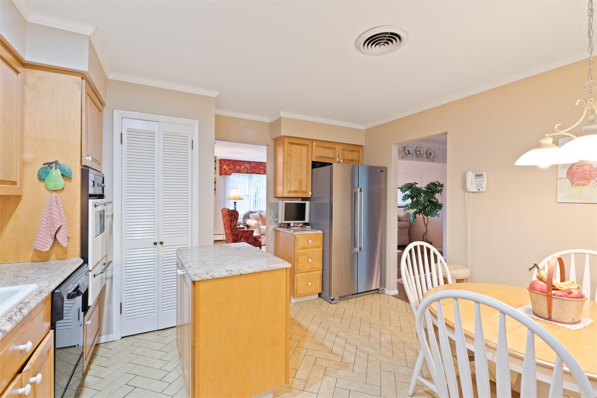 Single Family Parklyn  Rockland County, NY 10954, MLS-862899-11