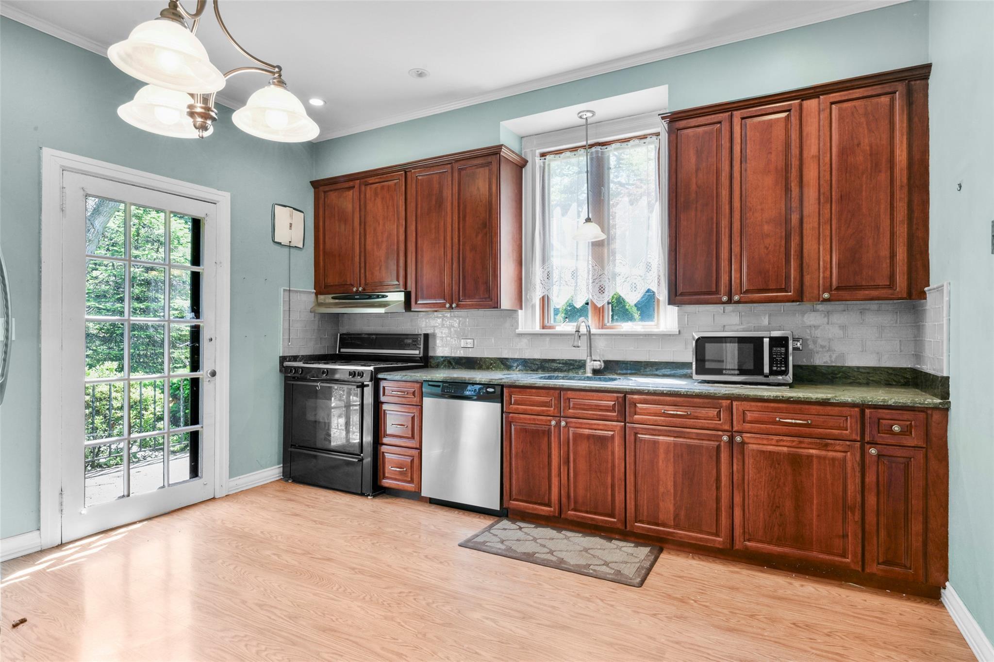 Single Family Desmond  Westchester County, NY 10708, MLS-862937-18