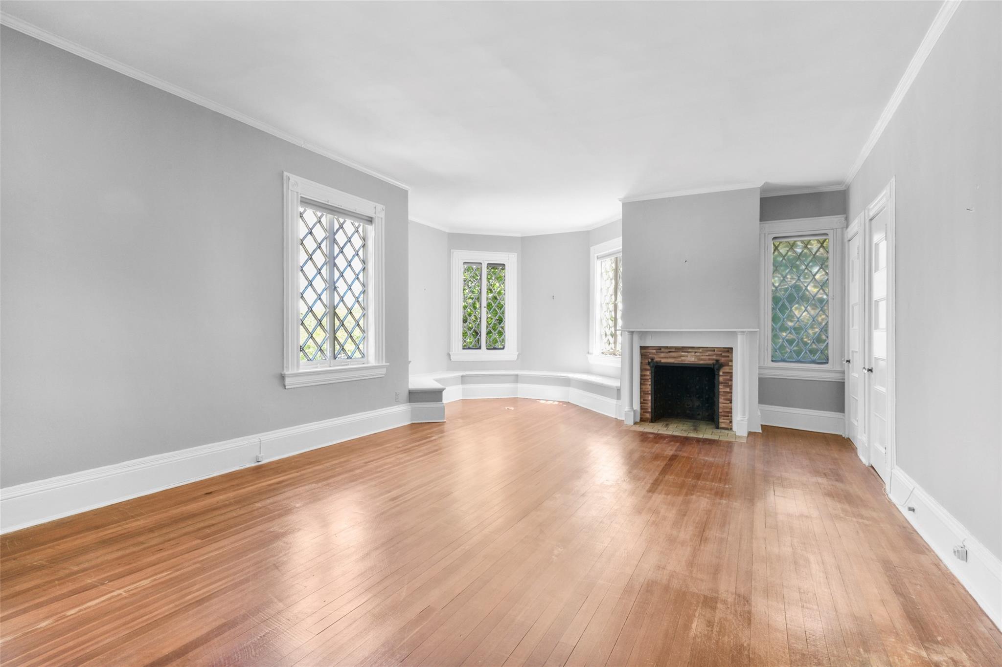 Single Family Desmond  Westchester County, NY 10708, MLS-862937-23