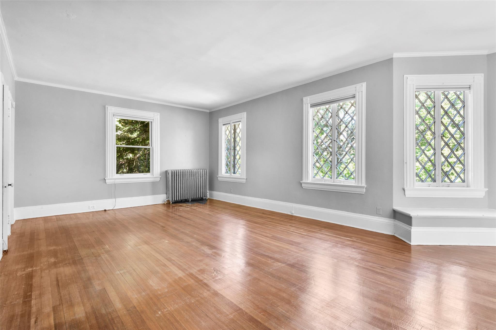 Single Family Desmond  Westchester County, NY 10708, MLS-862937-25