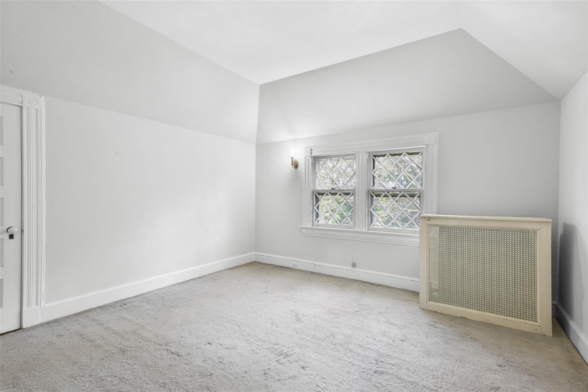 Single Family Desmond  Westchester County, NY 10708, MLS-862937-34