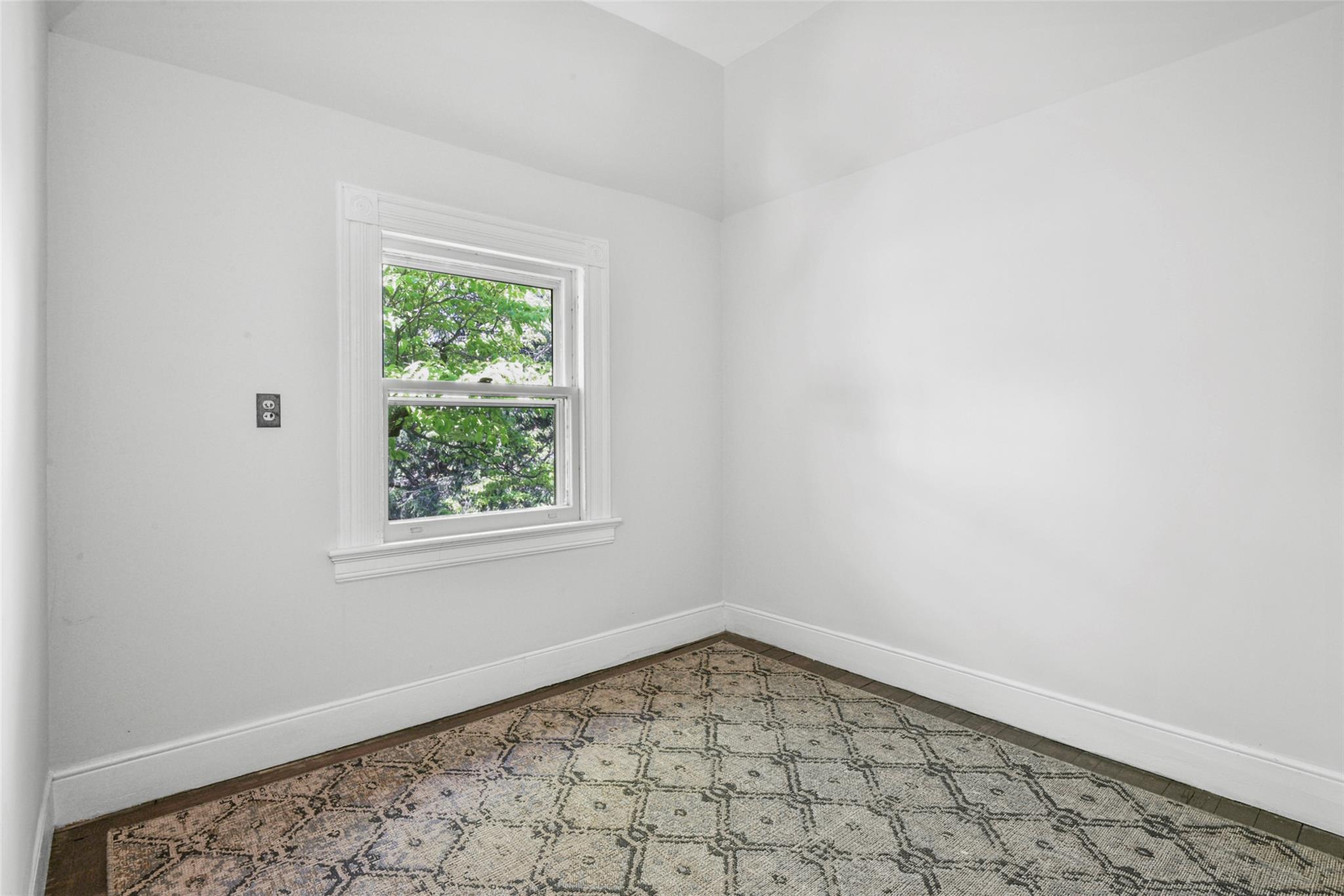 Single Family Desmond  Westchester County, NY 10708, MLS-862937-36