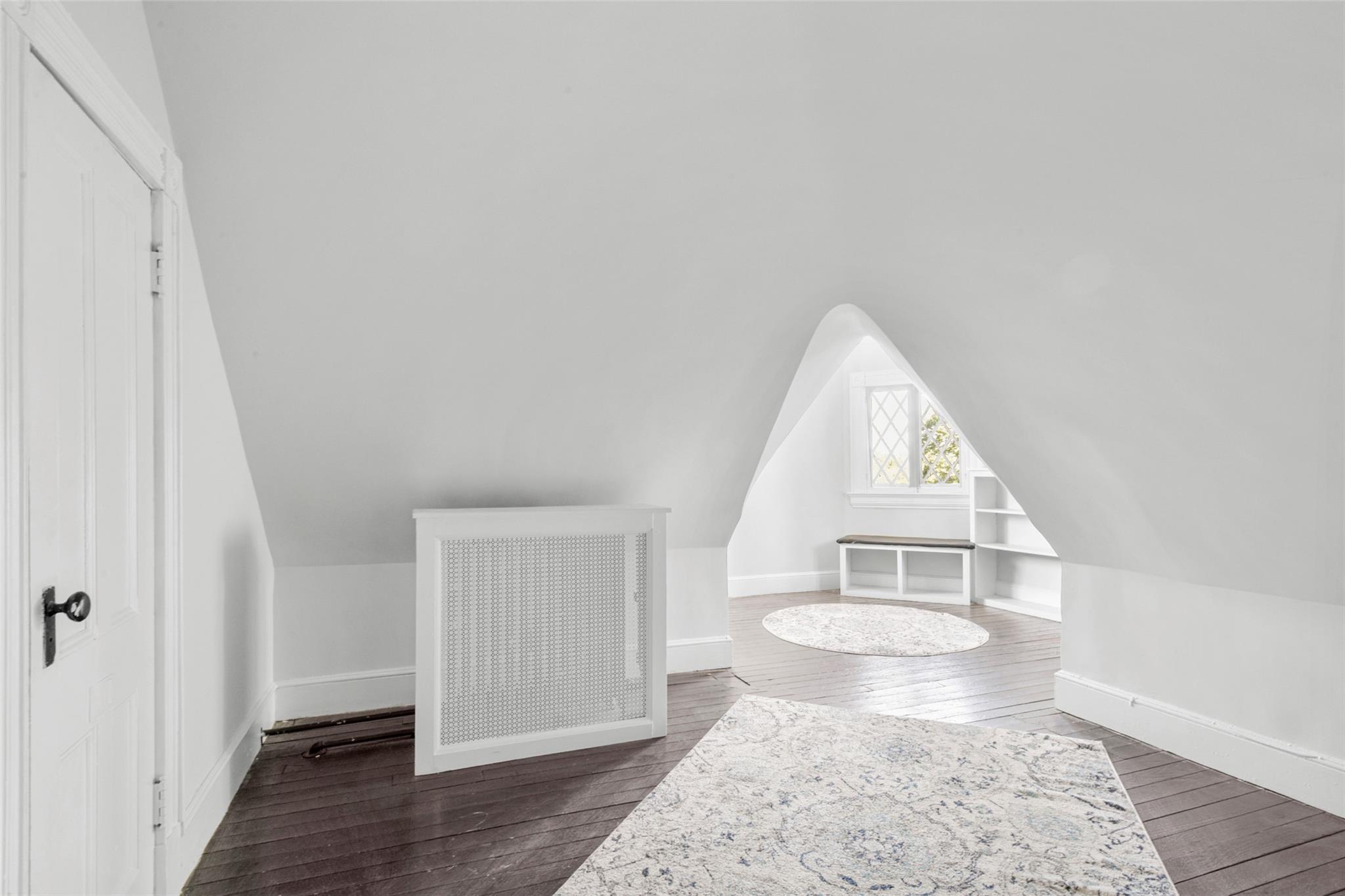Single Family Desmond  Westchester County, NY 10708, MLS-862937-37