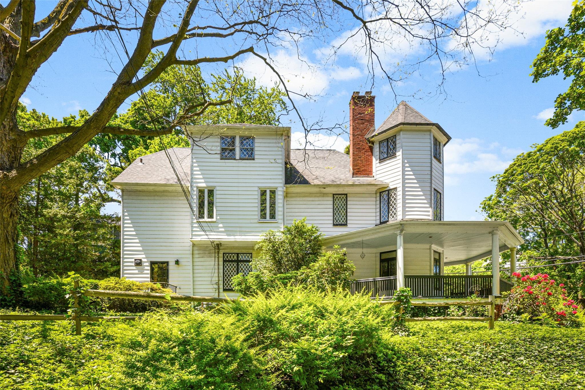 Single Family Desmond  Westchester County, NY 10708, MLS-862937-43