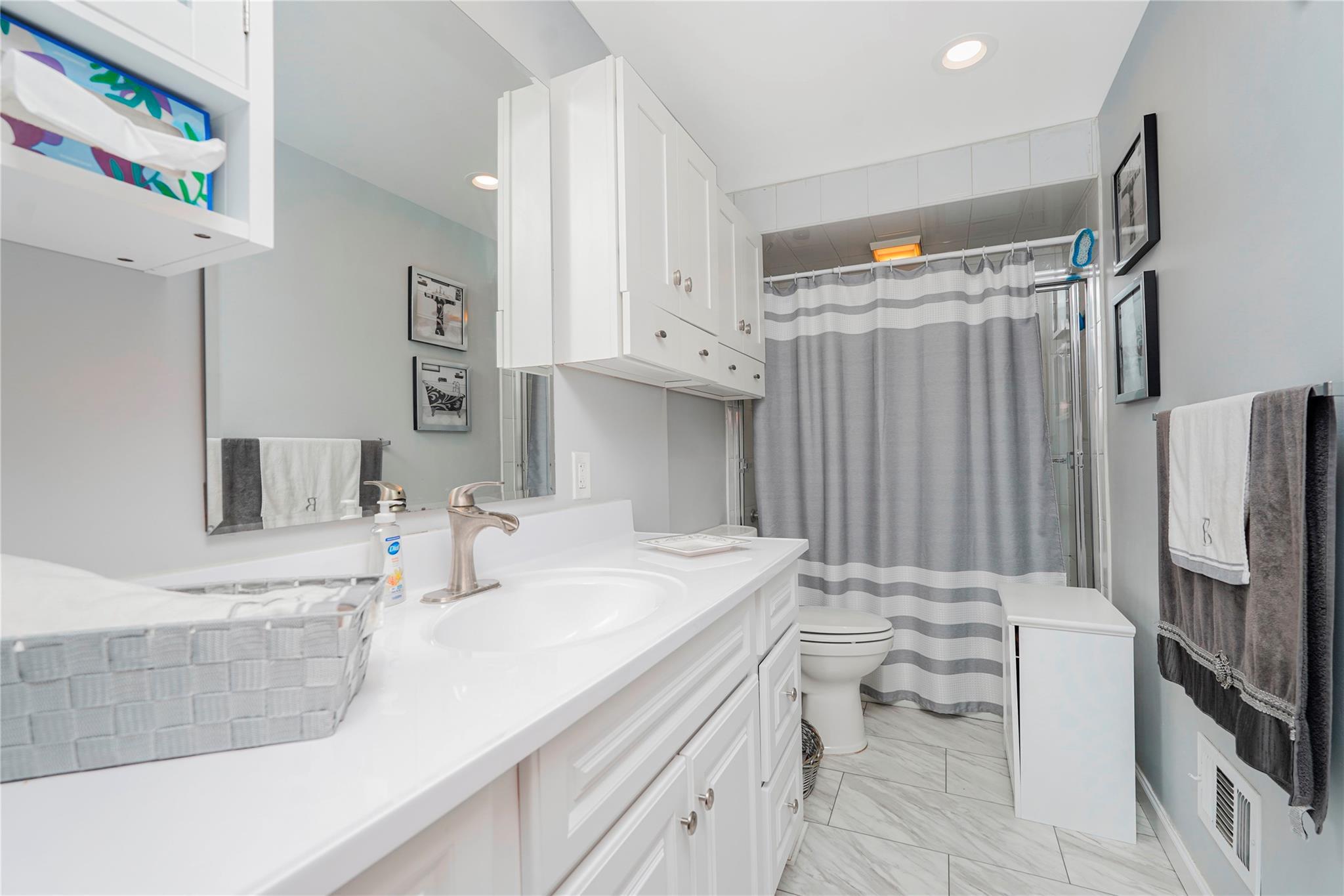 Single Family Arlene  Staten Island, NY 10314, MLS-862950-15