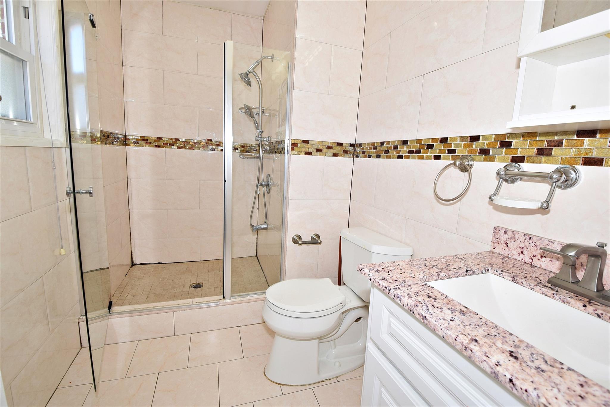 Single Family Brokaw  Nassau County, NY 11001, MLS-862960-13