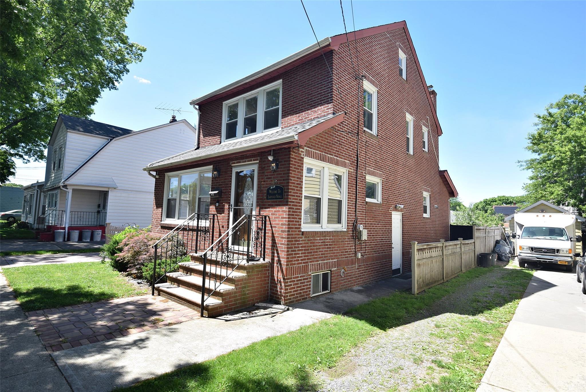 Single Family Brokaw  Nassau County, NY 11001, MLS-862960-2