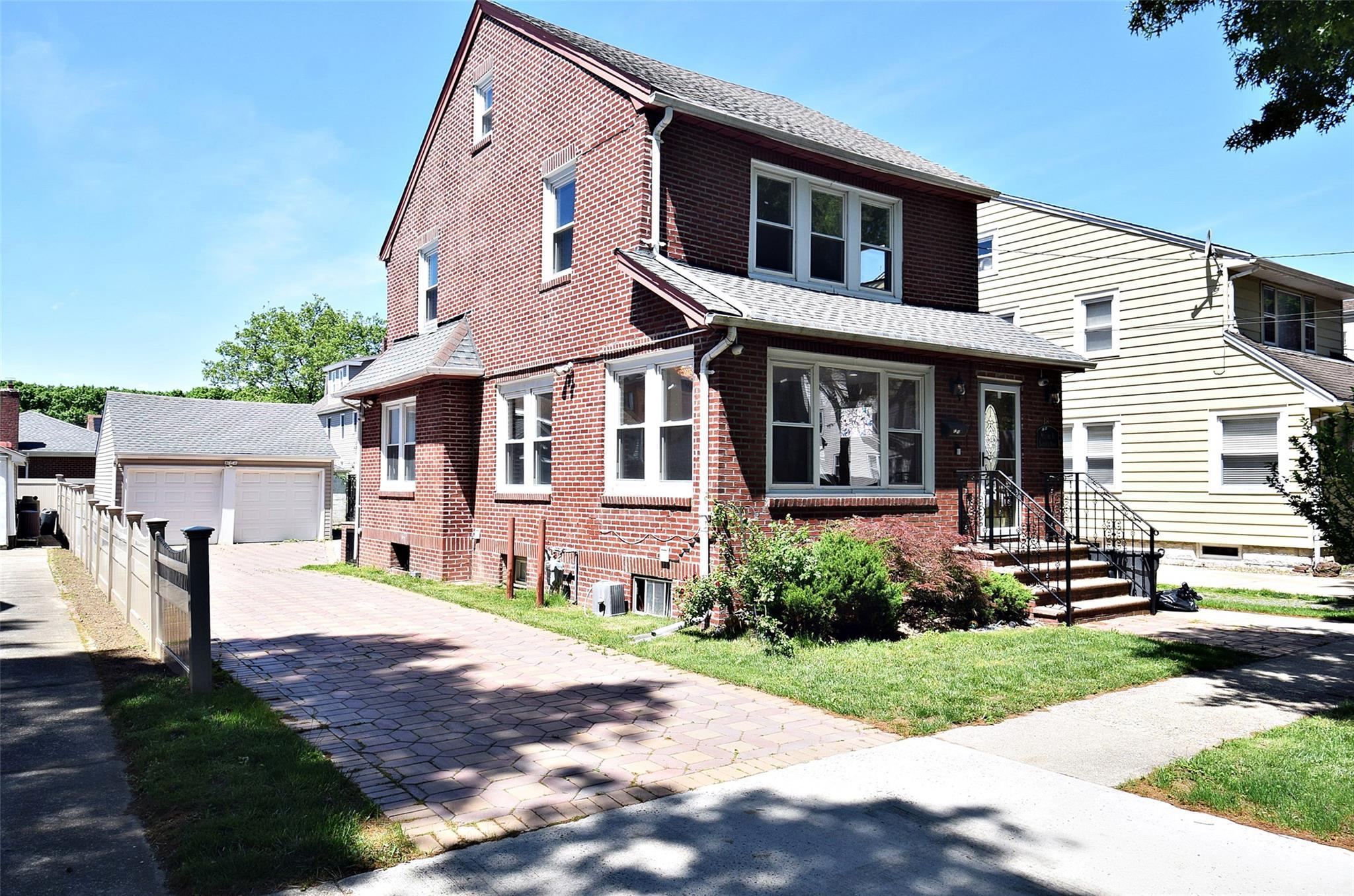 Single Family Brokaw  Nassau County, NY 11001, MLS-862960-26