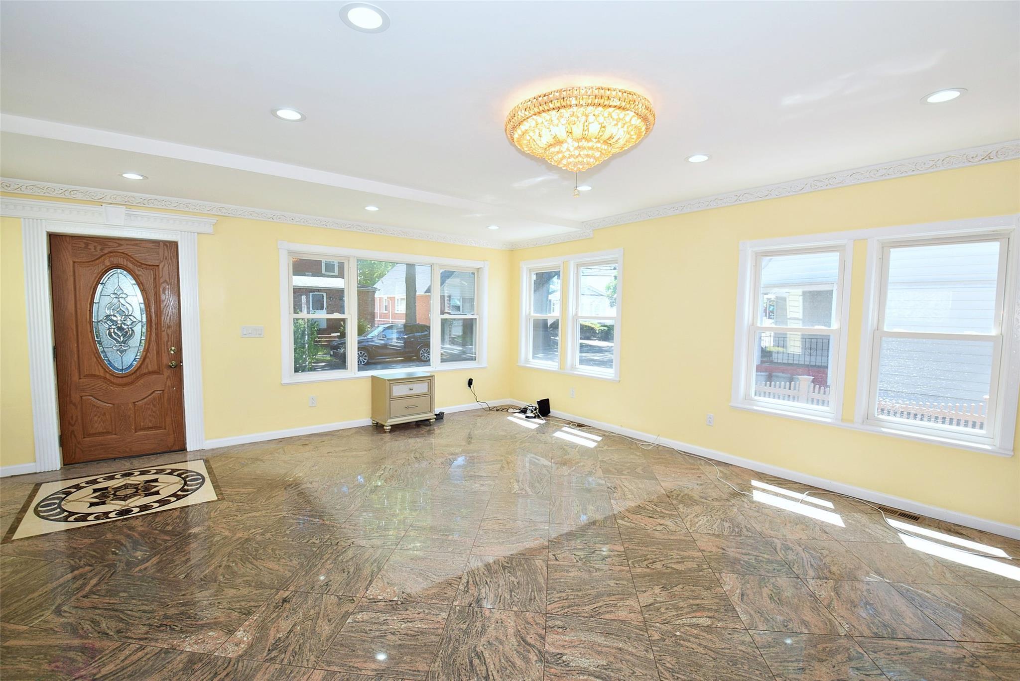 Single Family Brokaw  Nassau County, NY 11001, MLS-862960-3