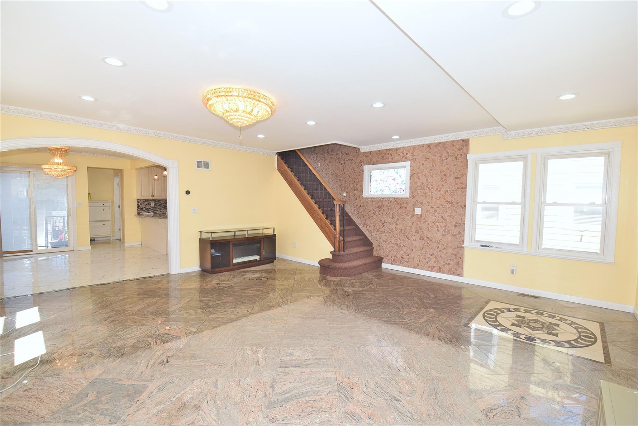 Single Family Brokaw  Nassau County, NY 11001, MLS-862960-5