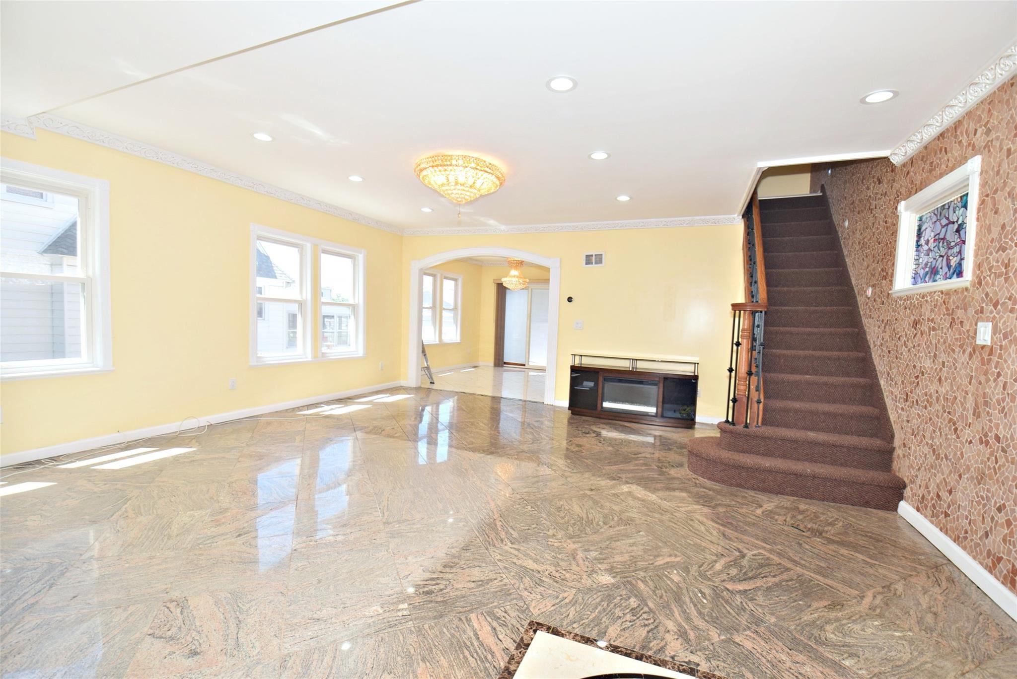 Single Family Brokaw  Nassau County, NY 11001, MLS-862960-6