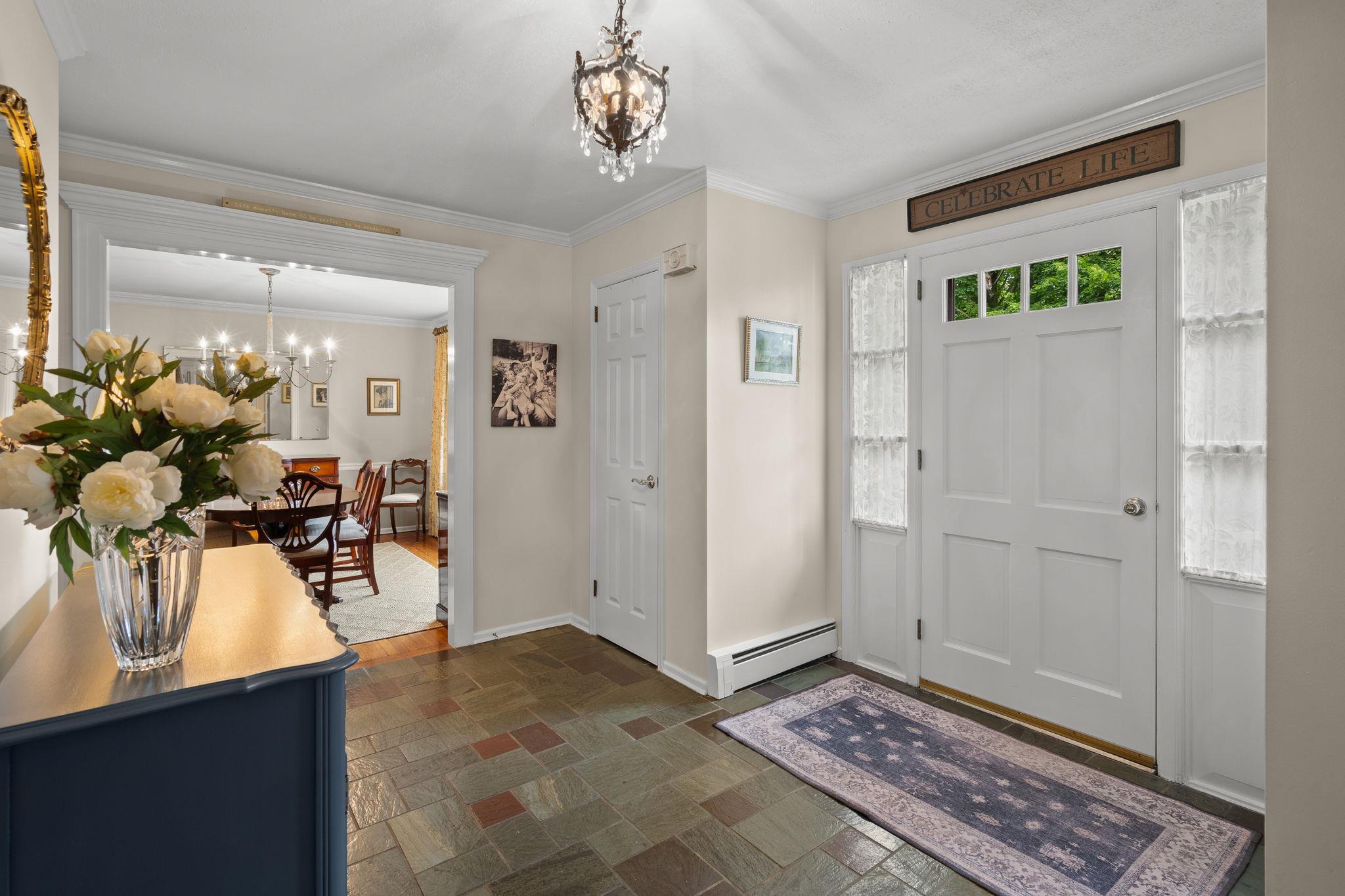 Single Family West Hills  Suffolk County, NY 11743, MLS-862961-4