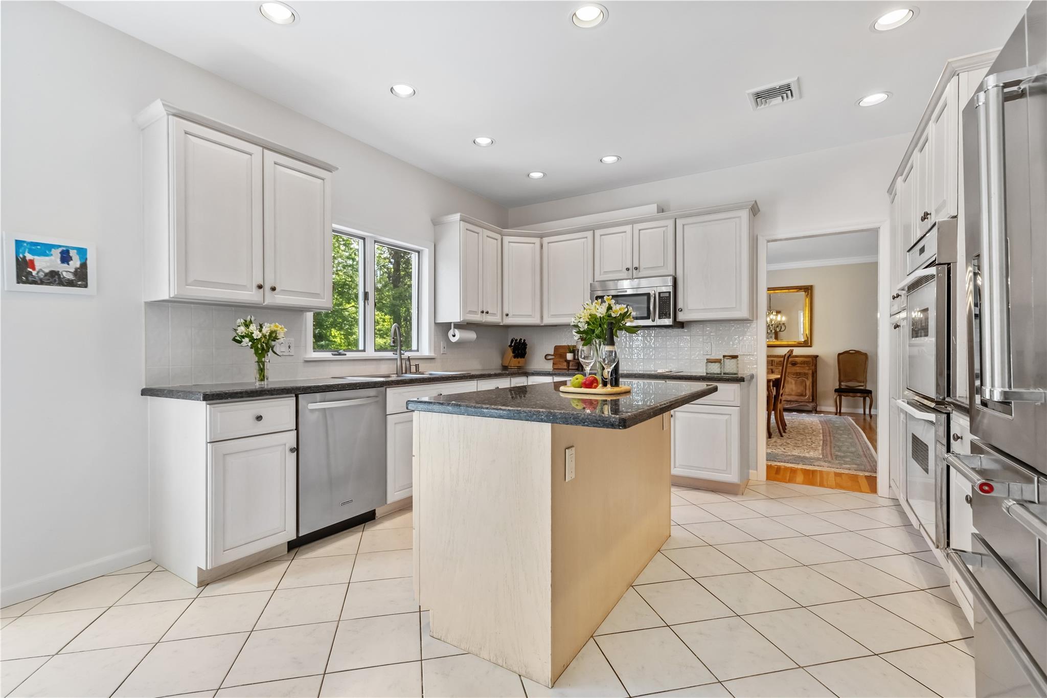 Single Family Londonderry  Westchester County, NY 10589, MLS-862983-12