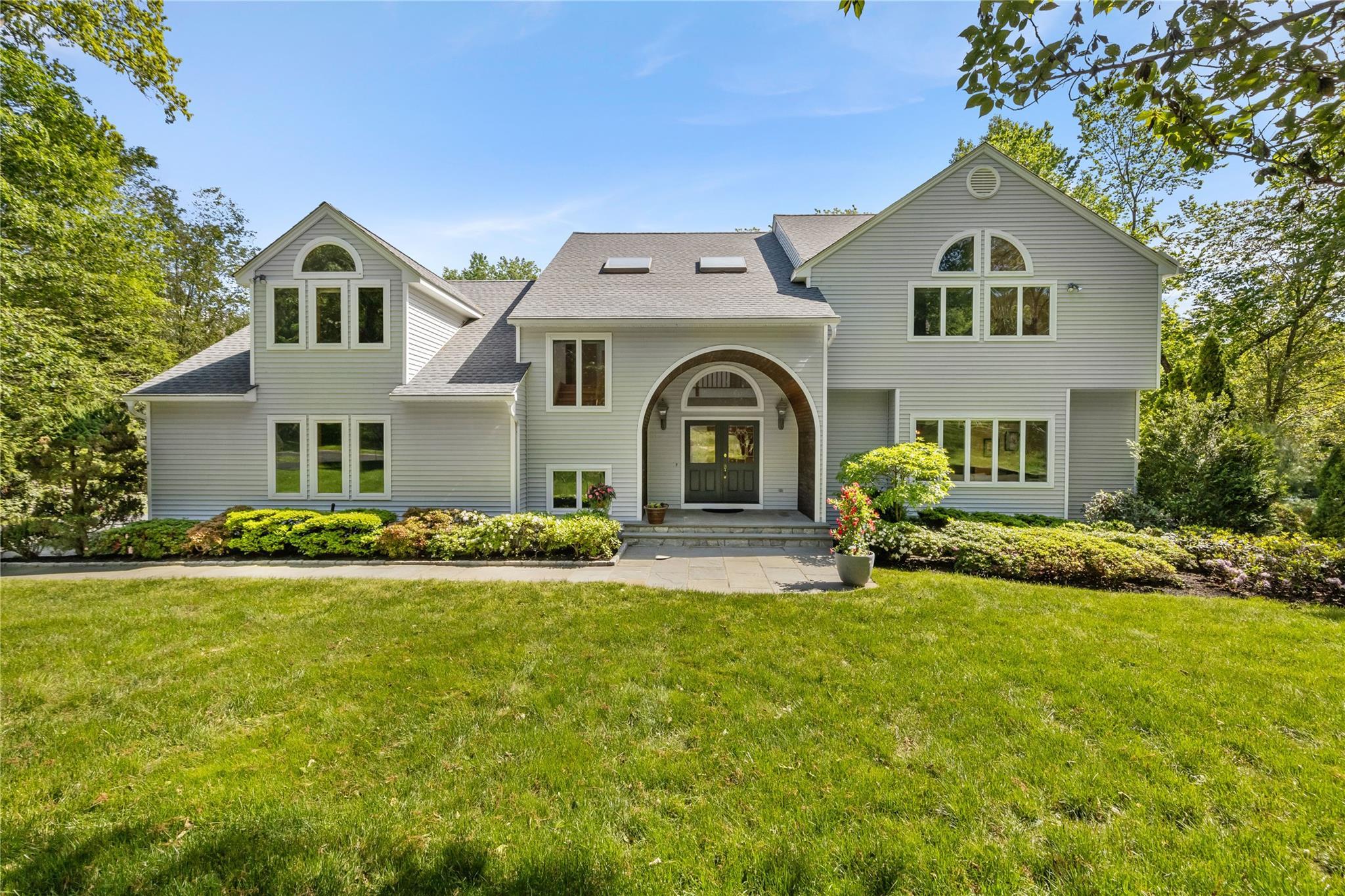 Single Family Londonderry  Westchester County, NY 10589, MLS-862983-2