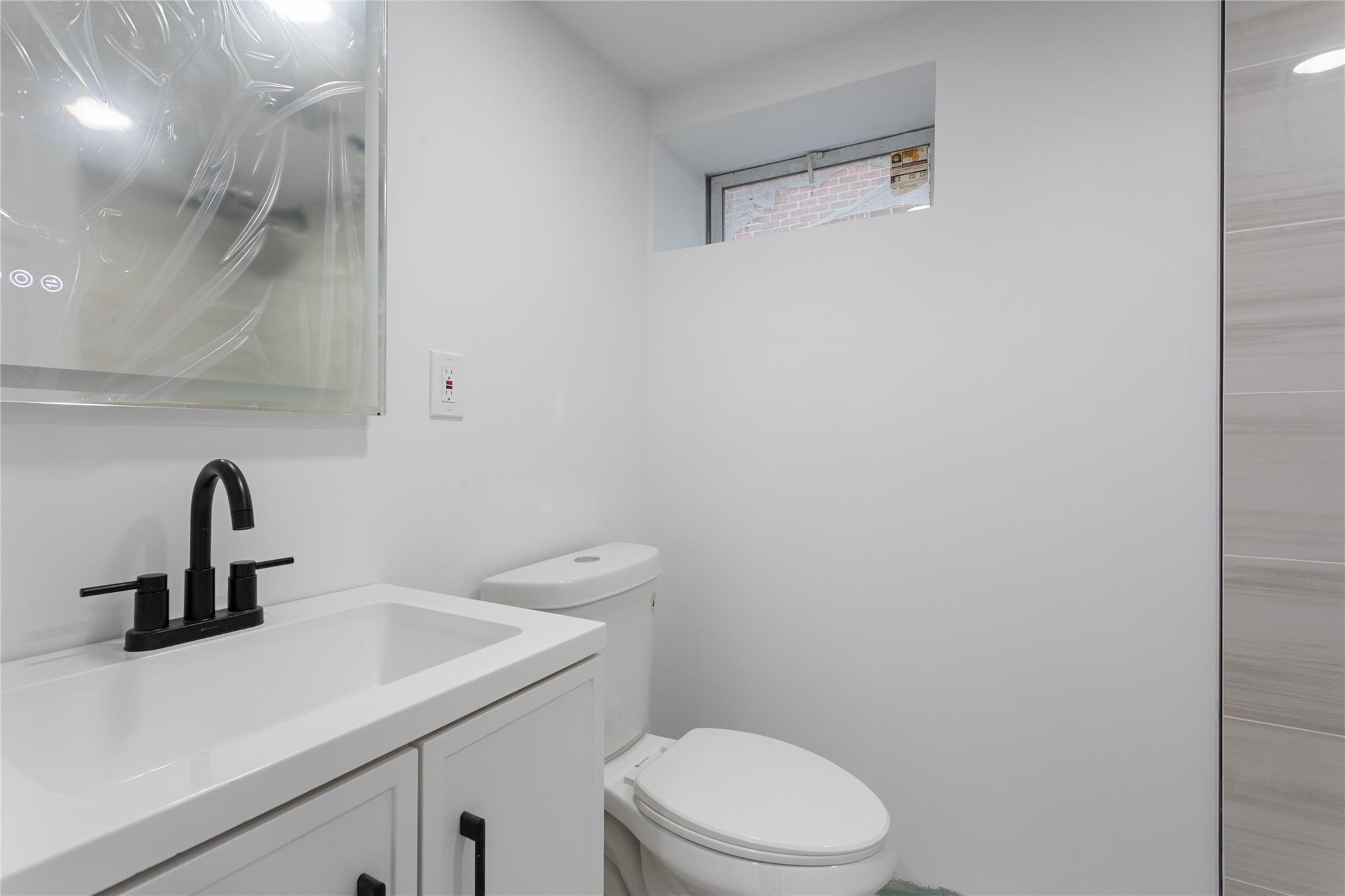 Single Family Warwick  Nassau County, NY 11003, MLS-862998-13